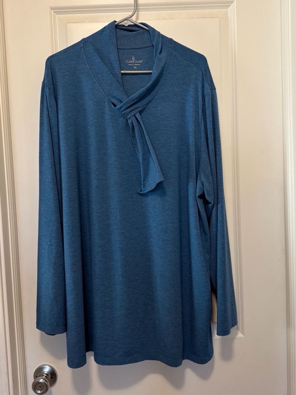 Cuddl Duds Men's Blue Long-Sleeve Tie-Neck Shirt